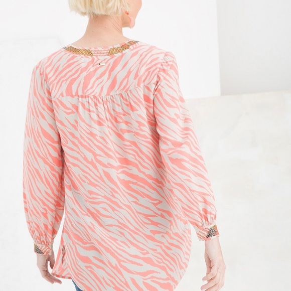 Chico’s Embellished Zebra Tunic Top Women’s XL Beaded Accents Tropical Beach. - Picture 4 of 13